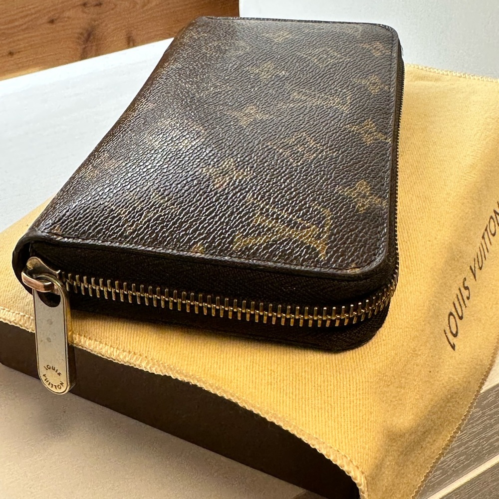 Louis Vuitton,, zippy, coin, purse